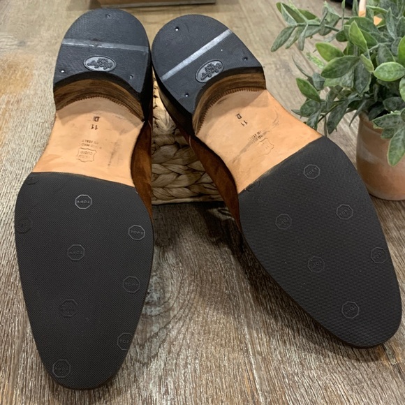 Elegant Brown Men's Suede Oxford Shoes - Picture 4 of 5